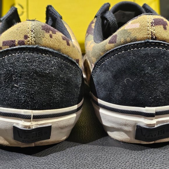 *PRE-OWNED* DEFCON X VANS SYNDICATE OLD SKOOL PRO S DIGI CAMO 10.5 OLIVE BLACK - Picture 4 of 8